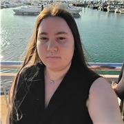 Profesora para los niños de primaria que necesiten ayuda.